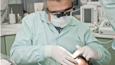 Kliniğin, tıbbi noktalardan birinin yeniden faaliyete ge&ccedil;mesinin ardından hizmet vermeye