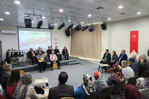Kocaeli Valisi İlhami Aktaş, 1 Ekim D&uuml;nya Yaşlılar G&uuml;n&uuml; dolayısıyla