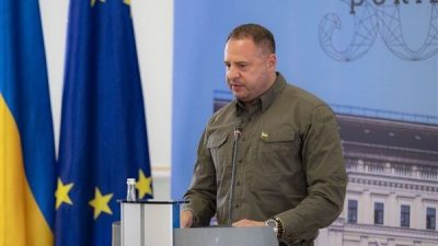 Ukrayna Cumhurbaşkanlığı Ofisi Başkanı Andriy Yermak, a&ccedil;ıklamasında ge&ccedil;ici olarak işgal