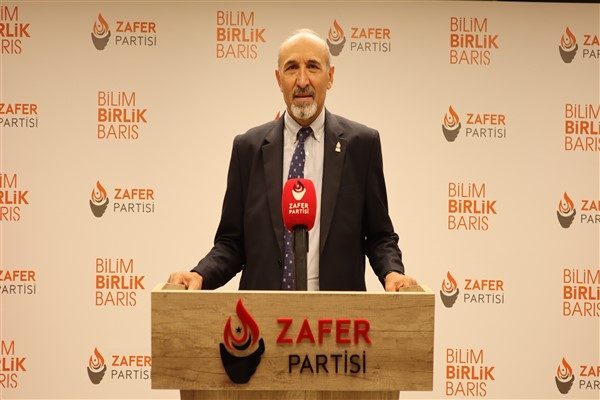 Zafer Partisi Ekonomiden Sorumlu Genel Başkan Yardımcısı Fikret Artan, a&ccedil;ıklamasında