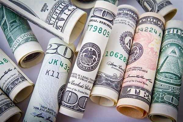 A1 Capital'in değerlendirmesinde, Commerzbank'ın g&uuml;ncellediği tahminlere g&ouml;re, Dolar/TL paritesi i&ccedil;in,
