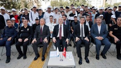 T&ouml;rene Y&uuml;reğir Kaymakamı Mehmet Aksu, İl Emniyet M&uuml;d&uuml;r&uuml; Ahmet Hakan
