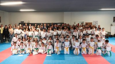 D&ouml;rt ayda bir d&uuml;zenlenen sınavlarda performanslarını sergileyen 75 sporcu, bir