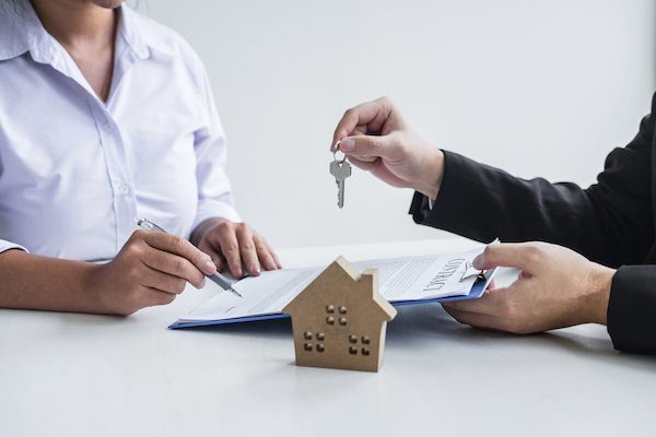 Kamuyu Aydınlatma Platformuna (KAP) yapılan a&ccedil;ıklamada, ''İstanbul'un Başakşehir il&ccedil;esi Tatarcık