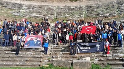 Aydın'da Atat&uuml;rk&rsquo;&uuml;n vefatının &nbsp;87&rsquo;nci yılı kapsamında geleneksel Ata&rsquo;ya Saygı Doğa