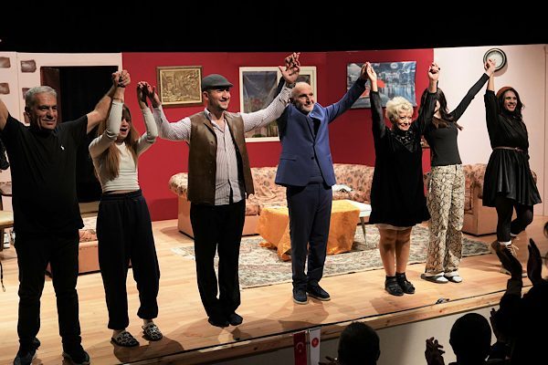 Ke&ccedil;i&ouml;ren Belediyesi, k&uuml;lt&uuml;r ve sanat etkinlikleri kapsamında &ldquo;Babam Geri D&ouml;nd&uuml;&rdquo;
