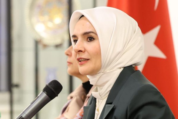 Aile ve Sosyal Hizmetler Bakanlığından yapılan a&ccedil;ıklamaya g&ouml;re&nbsp;Aile ve Sosyal