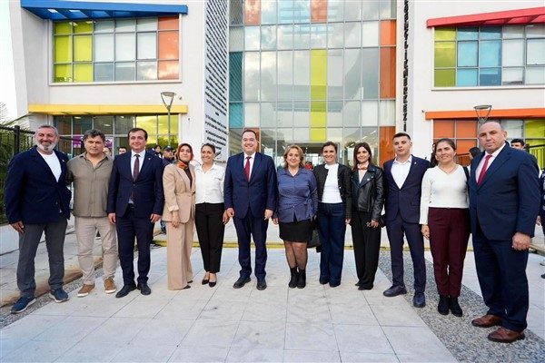 Manisa B&uuml;y&uuml;kşehir Belediye Başkanı Besim Dutlulu, Sarıg&ouml;l&rsquo;de ziyaretler ger&ccedil;ekleştirdi. İl&ccedil;ede