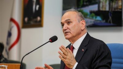 Başkan &Ouml;zl&uuml;, 12 Kasım 1999 D&uuml;zce depreminin 26. yıld&ouml;n&uuml;m&uuml;ne dikkat
