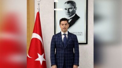 Marmaris Belediye Başkanı &Uuml;nl&uuml;, mesajında Atat&uuml;rk&rsquo;&uuml; sadece anmanın değil, fikirlerini