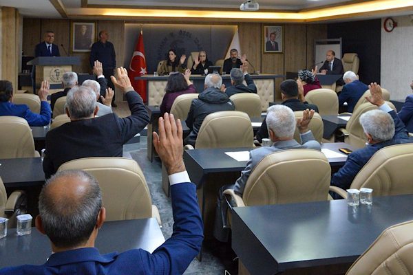 Batman İl Genel Meclisi, 2026 yılı b&uuml;t&ccedil;e g&ouml;r&uuml;şmelerini tamamlayarak Batman
