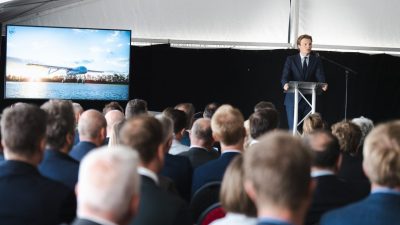 Hollanda Savunma Bakanı Brekelmans,&nbsp;drone olaylarını ciddiye aldıklarını ancak panik yapmaya