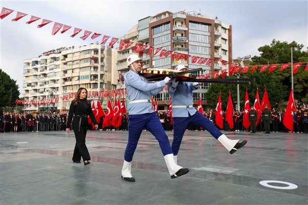 Antalya B&uuml;y&uuml;kşehir Belediyesi Başkan Vekili B&uuml;şra &Ouml;zdemir, Gazi Mustafa Kemal