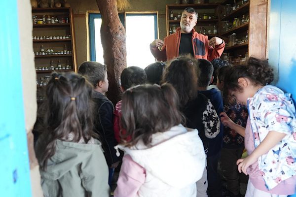 Kayapınar Belediyesi Gen&ccedil;lik ve K&uuml;lt&uuml;r M&uuml;d&uuml;rl&uuml;ğ&uuml;&rsquo;ne bağlı Zarokistana Perperike Kreş