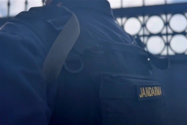 Komutanlıktan yapılan a&ccedil;ıklamada &Ccedil;orum ve La&ccedil;in Cumhuriyet Başsavcılıkları ile Jandarma