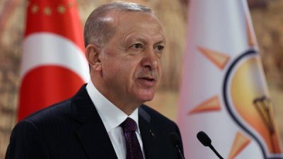 Cumhurbaşkanı Recep Tayyip Erdoğan, hayatını kaybeden Muazzez Abacı i&ccedil;in taziye