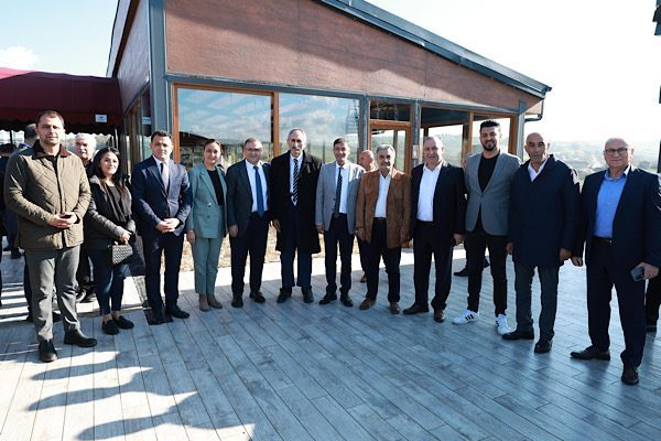 Derince Belediye Başkanı Av. Sertif G&ouml;k&ccedil;e, Kocaeli genelinde faaliyet g&ouml;steren