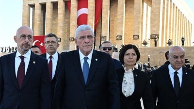 İYİ Parti Genel Başkanı M&uuml;savat Dervişoğlu, Gazi Mustafa Kemal Atat&uuml;rk'&uuml;n