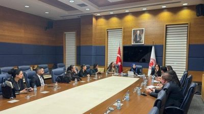 &Ccedil;ocuk haklarının yalnızca hukuki bir alan olarak g&ouml;r&uuml;lmemesi gerektiğini, aynı
