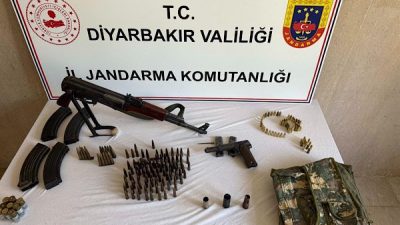 Valilikten yapılan a&ccedil;ıklamada, operasyonların Ka&ccedil;ak&ccedil;ılık ve Organize Su&ccedil;larla M&uuml;cadele Şube