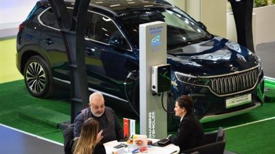 Elektrikli ara&ccedil; şarj ekosisteminin geleceğini şekillendiren fuara, aralarında ABB, Siemens,