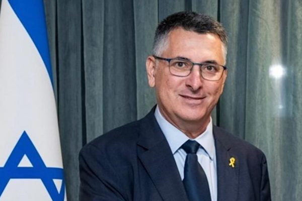 İsrail Dışişleri Bakanı Saar, Paraguay&rsquo;ın başkenti Asuncion&rsquo;da&nbsp;Devlet Başkanı Santiago Pena&nbsp;ile