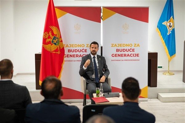 Karadağ Cumhurbaşkanı Milatovic, Katar Emiri Şeyh Temim bin Hamed Al