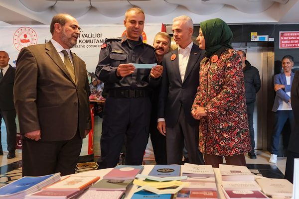 Aile ve Sosyal Hizmetler İl M&uuml;d&uuml;rl&uuml;ğ&uuml; koordinasyonunda Karaman&rsquo;da d&uuml;zenlenen program,