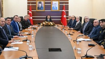 Kocaeli Valisi İlhami Aktaş başkanlığında,&nbsp;Emniyet Genel M&uuml;d&uuml;rl&uuml;ğ&uuml; Toplum Destekli Polislik