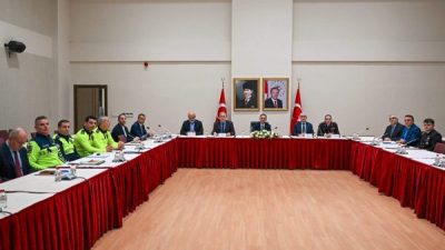 Toplantıya; Vali Yardımcısı Dr. Mustafa Ayhan, İl Emniyet M&uuml;d&uuml;r&uuml; Faruk