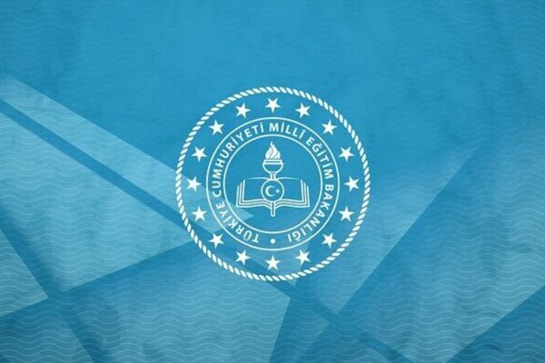 MEB yetkilileri, &ldquo;MEBİ&rdquo; Bireysel &Ouml;ğrenme Platformu kapsamında hazırlanan YKS tarama