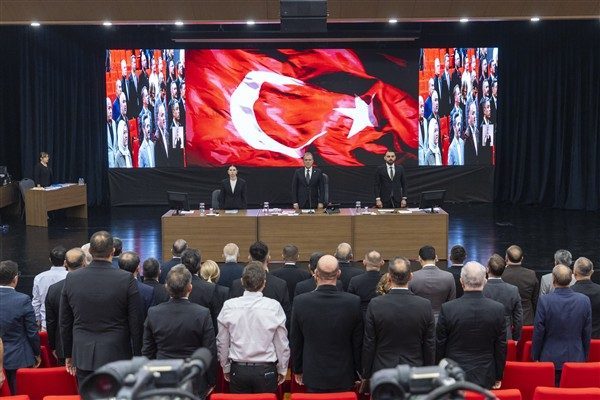 Kongre ve Sergi Sarayı &Ccedil;ok Ama&ccedil;lı Salon&rsquo;da ger&ccedil;ekleştirilen Meclis Toplantısı&rsquo;nda