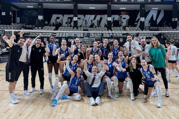 Nil&uuml;fer Belediyespor Eker Kadın Voleybol Takımı, Vodafone Sultanlar Ligi&rsquo;nin 5&rsquo;inci