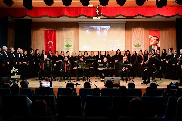 Osmangazi Belediyesi T&uuml;rk Sanat M&uuml;ziği Korosu, 10 Kasım Atat&uuml;rk&rsquo;&uuml; Anma