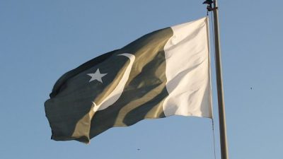 Pakistan h&uuml;k&uuml;meti tarafından, Hindistan Savunma Bakanı Rajnath Singh&rsquo;in Pakistan&rsquo;ın Sindh