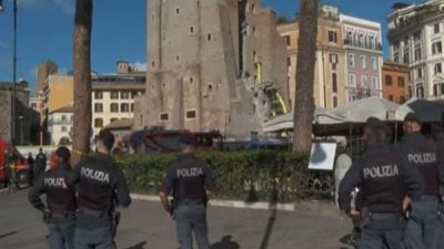 1238 yılında Papa III. Innocentius tarafından inşa edilen ve Roma'nın