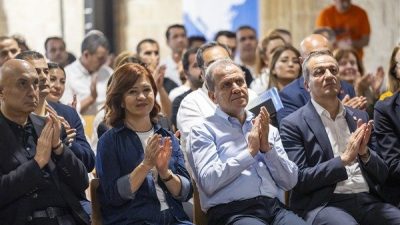 Mersin B&uuml;y&uuml;kşehir Belediye Başkanı Vahap Se&ccedil;er ile Meral Se&ccedil;er, Mersin