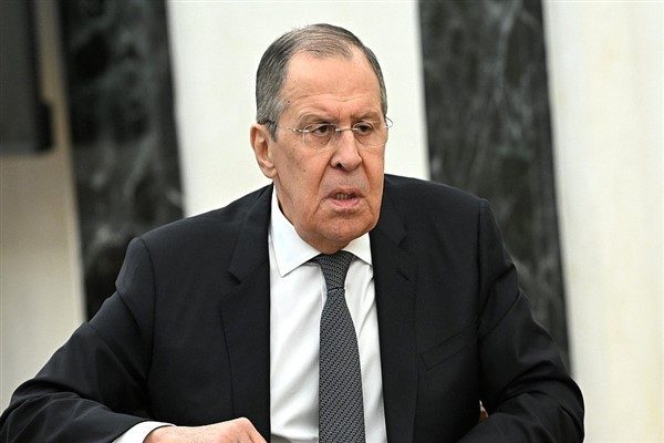 Cuma g&uuml;n&uuml; Kremlin, Rusya Devlet Başkanı Donald Trump ile zirve