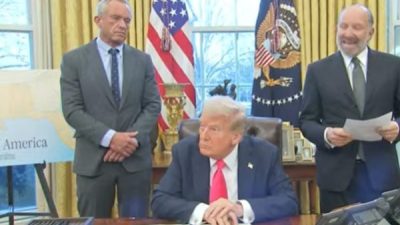 ABD Başkanı Trump, Cenevre'den gece saatlerinde gelen haberlere Truth Social