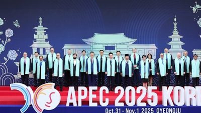 &Ccedil;in Cumhurbaşkanı Xi Jinping, ziyareti kapsamında APEC Zirvesi&rsquo;ne katıldı ve