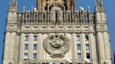 Rusya Dışişleri Bakanlığı S&ouml;zc&uuml;s&uuml; Zakharova, Kiev&rsquo;deki neo-Nazi rejiminin, rejimi savaş