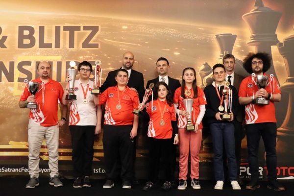 Gen&ccedil;lik ve Spor Bakanı Bak, d&uuml;nyada spor turizminin &ouml;nemli kentlerinden