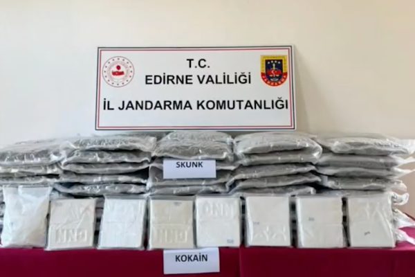 Edirne İl Jandarma Komutanlığı sorumluluk b&ouml;lgesinde ka&ccedil;ak&ccedil;ılık ve organize su&ccedil;