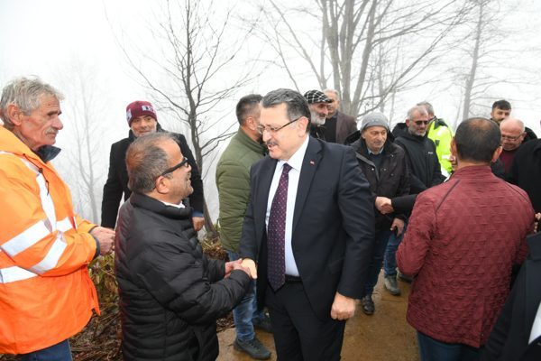 Trabzon B&uuml;y&uuml;kşehir Belediye Başkanı Gen&ccedil;, Yomra il&ccedil;esinin &Ouml;zdil Mahallesi&rsquo;nde &ouml;zel
