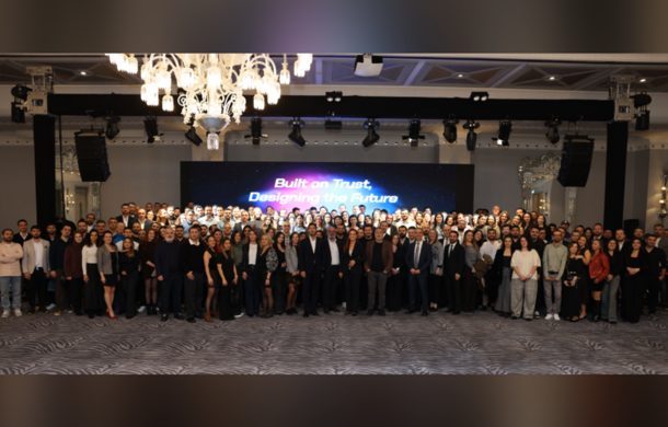 Finansal teknolojiler ve veri teknolojileri alanında &ccedil;eyrek asırdır kurumların dijital