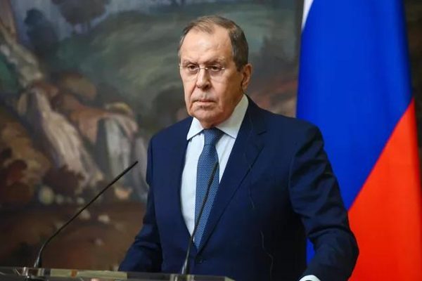 Lavrov, Federasyon Konseyi'ndeki h&uuml;k&uuml;met saatinde yaptığı a&ccedil;ıklamada, Rus tarafının ABD
