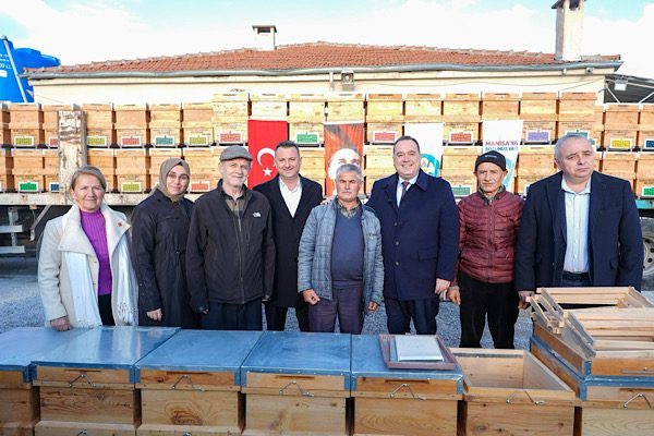 Manisa B&uuml;y&uuml;kşehir Belediyesi, kırsal kalkınmayı desteklemek ve &uuml;retim maliyetlerini azaltmak