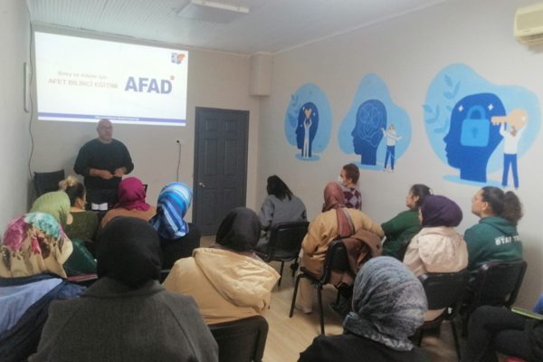 Orhangazi Belediyesi, afetlere hazırlık ve toplumsal farkındalığı artırmaya y&ouml;nelik &ccedil;alışmalarını