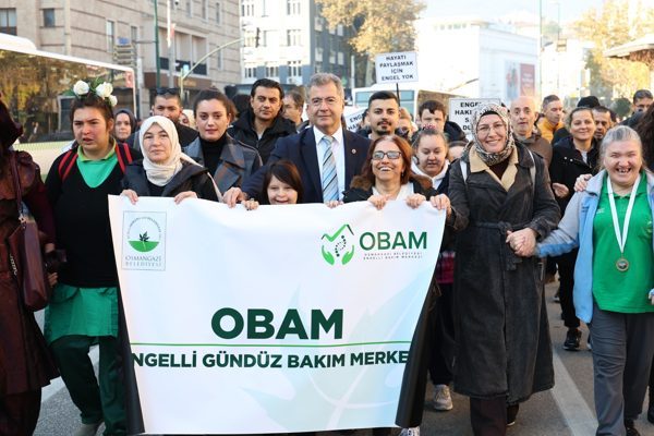 Bursa Aile ve Sosyal Hizmetler İl M&uuml;d&uuml;rl&uuml;ğ&uuml; tarafından d&uuml;zenlenen farkındalık
