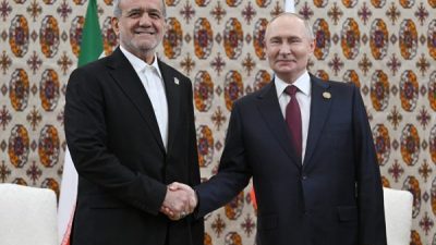 Rusya Devlet Başkanı Putin ile İran Cumhurbaşkanı Mesud Pezeşkiyan arasındaki